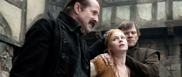 Hansel & Gretel: Witch Hunters - Peter Stormare en de best fijne Pihla Viitala