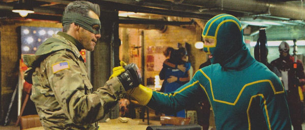 Kick-Ass 2: Carrey als Colonel Stars and Stripes; Taylor-Johnson als Kick-Ass