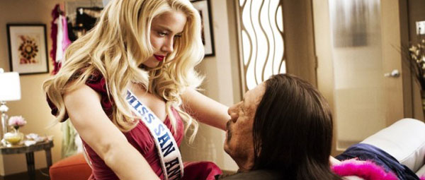 Machete Kills: nog altijd onweerstaanbaar voor vrouwen...