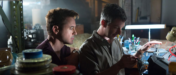The Judge: Downey Jr. en Strong halen oude herinneringen op...