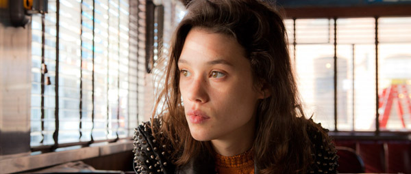 I Origins-recensie: wanneer liefde een wetenschapper aan het twijfelen brengt...