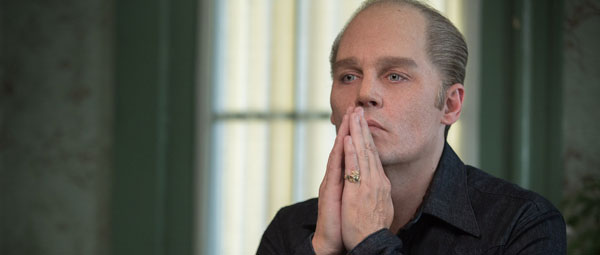 Black Mass-recensie: heel hard zal Depp niet hoeven te bidden voor een Oscarnominatie voor z'n rol als James 'Whitey' Bulger, verwacht ik...