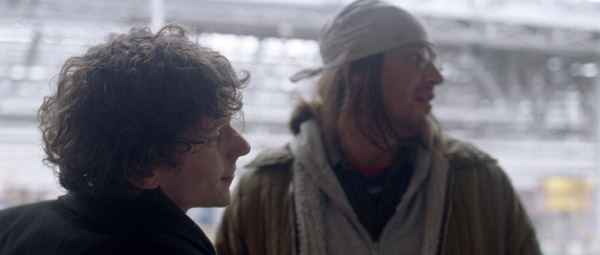 The End of the Tour-recensie: stel je het beste gesprek voor dat je ooit hebt gehad, zeker als je interesse hebt in 'de mens' en/of een creatief beroep...
