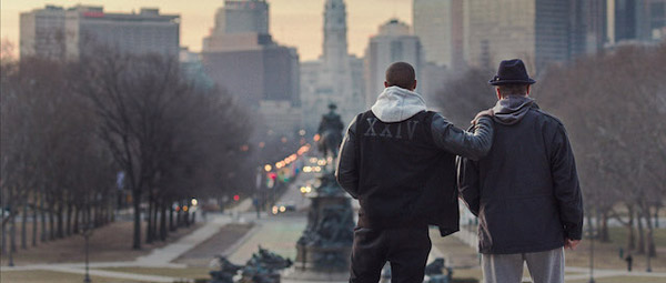Creed-recensie: tal van 'historische' Rocky-momenten worden aangedaan, dus deze kan natuurlijk niet ontbreken...