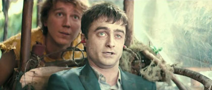 Swiss Army Man-recensie: grotere quatsch dan dit kom je niet tegen, maar die is wél functioneel, wat (totaal onverwacht?) dus ook een goede film oplevert...