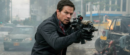 Mile 22-recensie: lekkere actiethriller waar Wahlberg net z'n vingers niet bij in z'n neus kan steken...