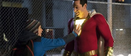 Shazam!-recensie: vermakelijke maar ook overduidelijke kinder-superheldenfilm