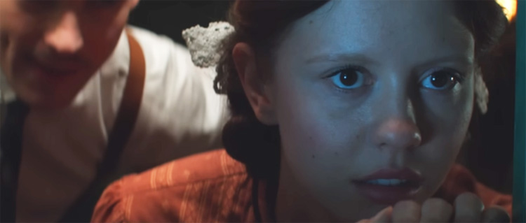 Pearl-recensie: Mia Goth verdient mogelijk wel een Oscarnominatie, maar daarvoor lijkt te film toch iets te obscuur...