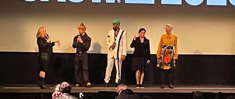 Julio Torres, RZA, Catalina Saaverda en Tilda Swinton tijdens Q&A na afloop van SXSW-première Problemista