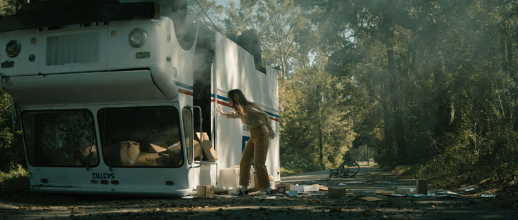 No One Will Save You-recensie: hoe langer ik erover nadenk, hoe enthousiaster ik word van deze sci-fi-horror-mashup..!