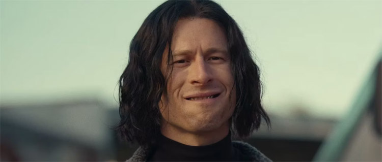 Hit Man-recensie: heerlijke mix van genres van meesterregisseur Linklater en een Oscarnominatievoorspelling voor Best Hair & Make-up..!