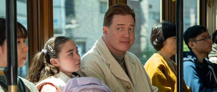 Rental Family-recensie: mooie kwetsbare film over kwetsbare mensen, die door kwetsbare mensen worden geholpen...